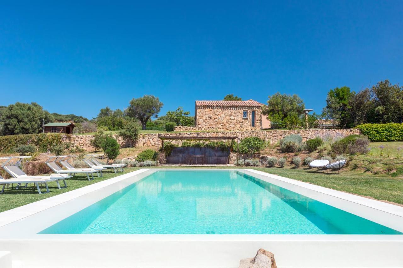Albero Capovolto Bed & Breakfast Golfo Aranci Luaran gambar