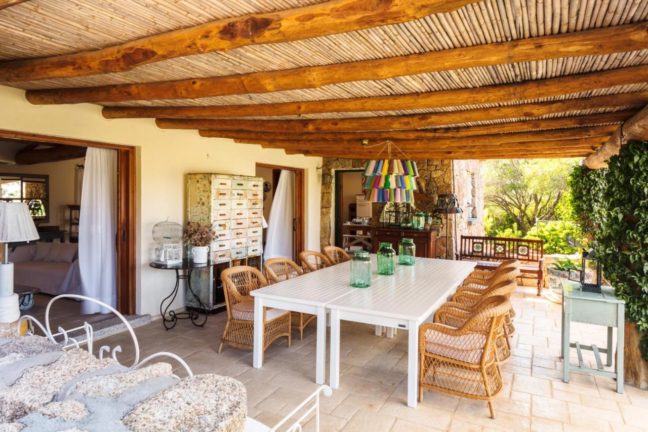 Albero Capovolto Bed & Breakfast Golfo Aranci Luaran gambar