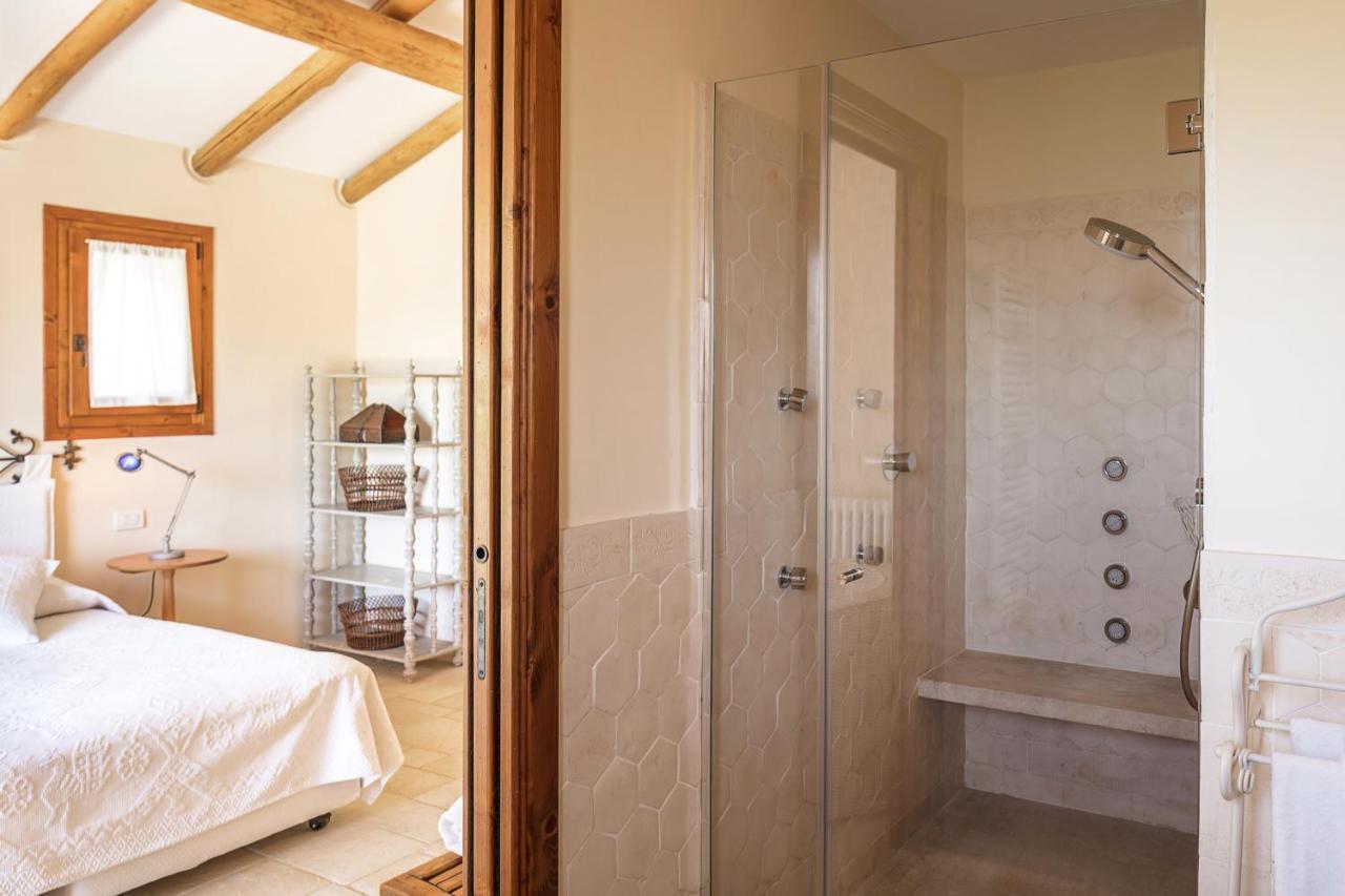 Albero Capovolto Bed & Breakfast Golfo Aranci Luaran gambar